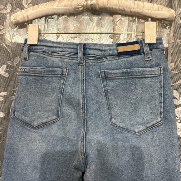 BlankNYC wide leg high waisted size 27 jeans excellent condition stretchy - Picture 3 of 4